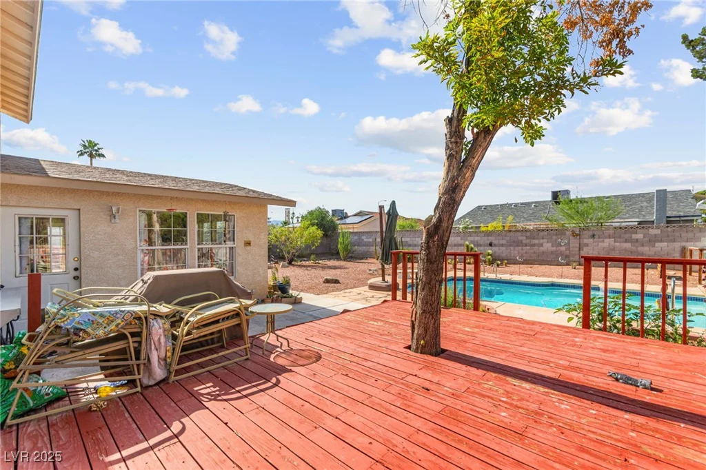 6612 Elton, Las Vegas, NV 89107