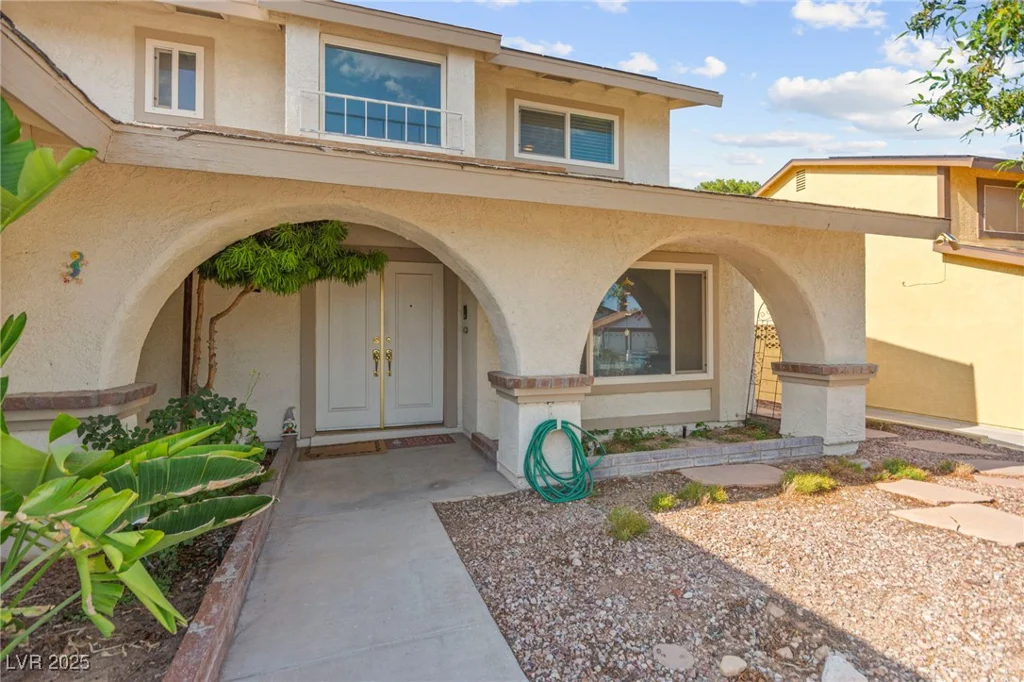 6612 Elton, Las Vegas, NV 89107