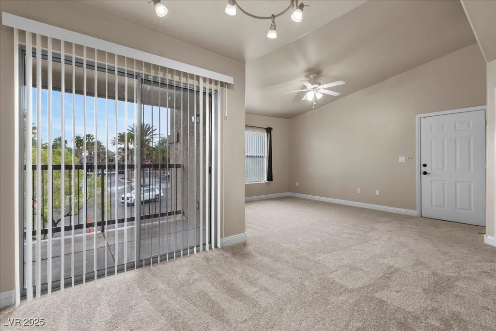 8000 Badura, Las Vegas, NV 89113