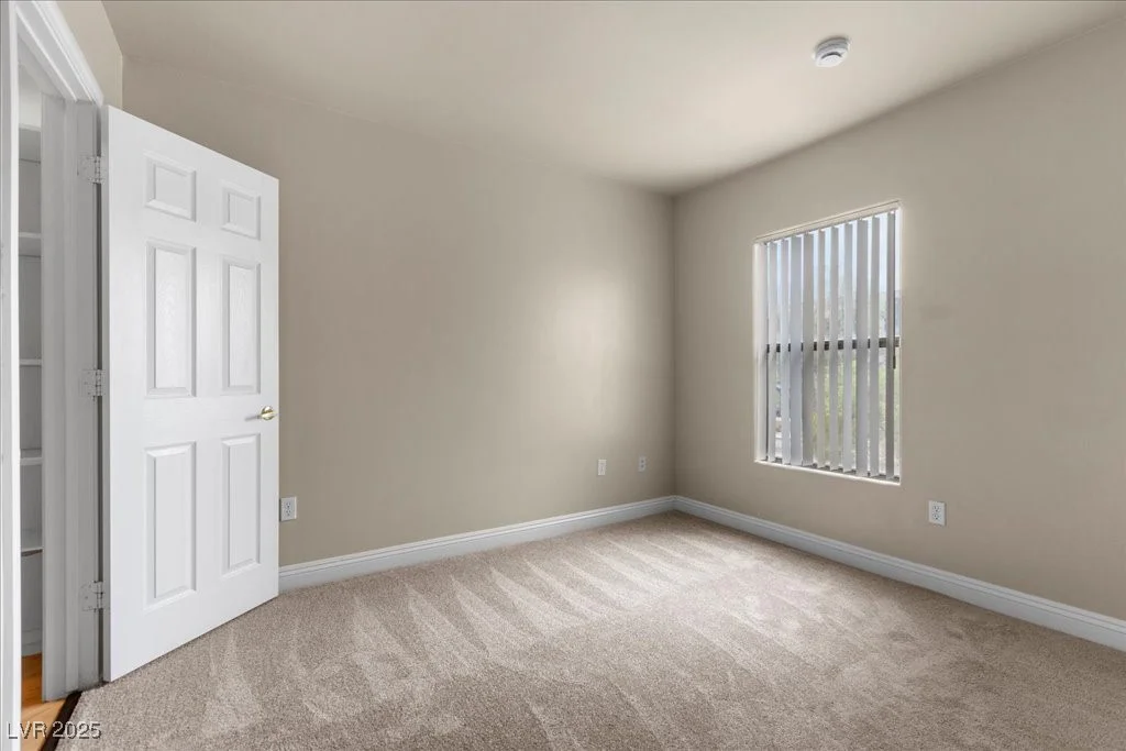 8000 Badura, Las Vegas, NV 89113