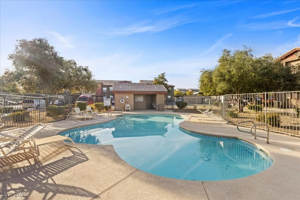 8000 Badura, Las Vegas, NV 89113