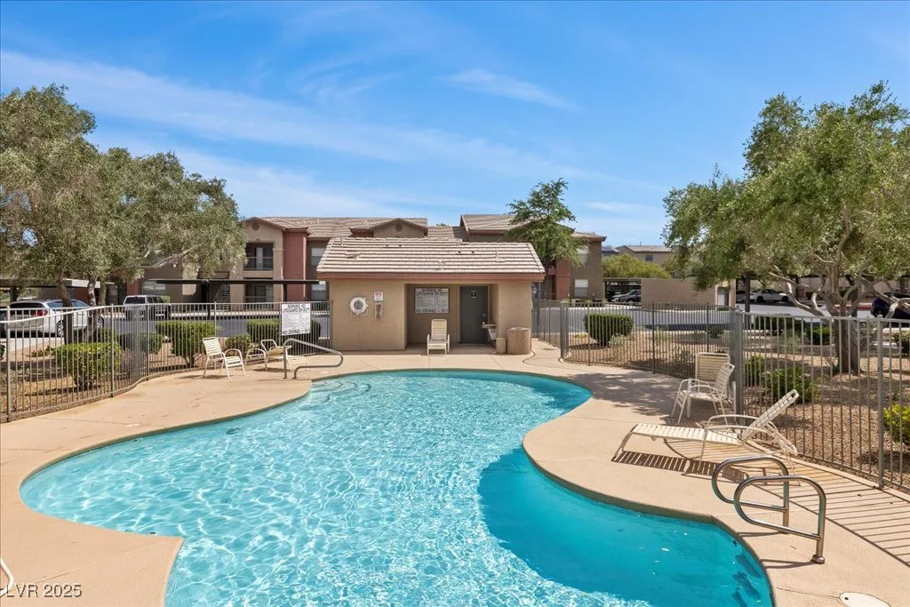 8000 Badura, Las Vegas, NV 89113
