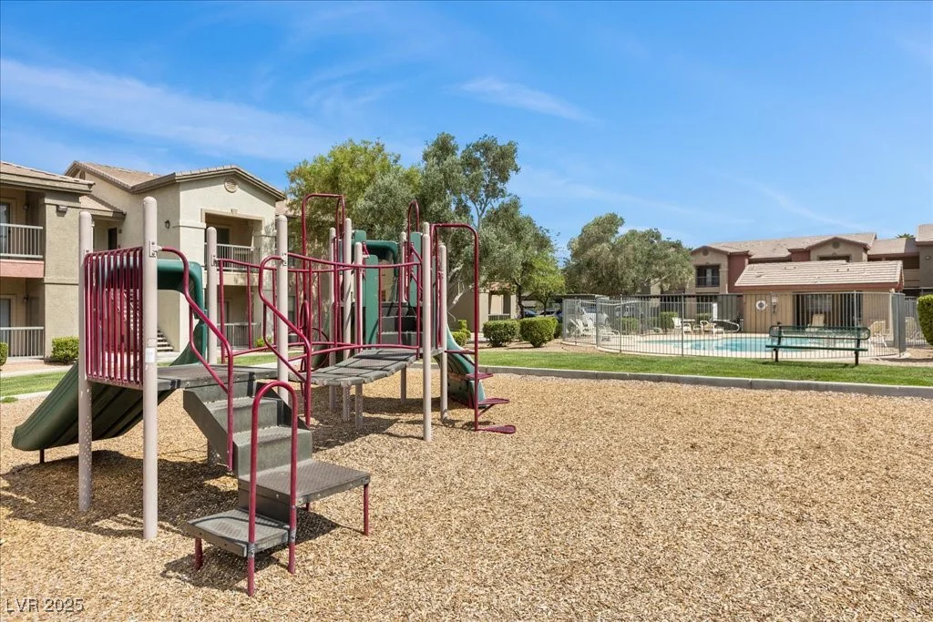 8000 Badura, Las Vegas, NV 89113
