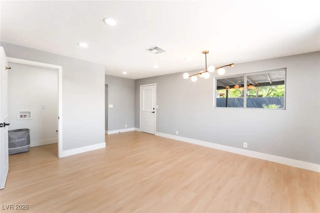 915 Melrose, Las Vegas, NV 89101