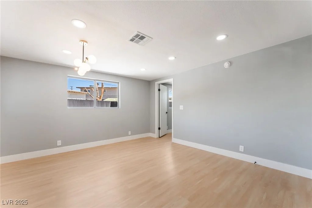 915 Melrose, Las Vegas, NV 89101
