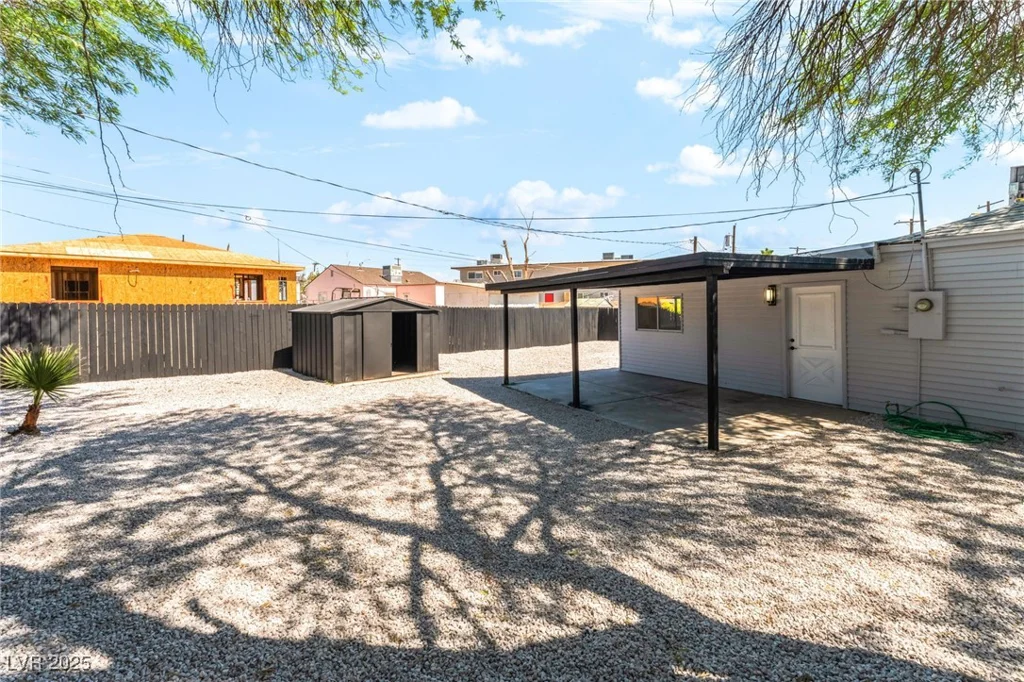 915 Melrose, Las Vegas, NV 89101