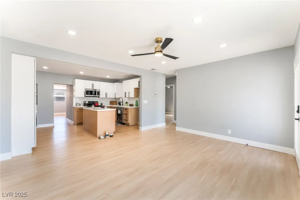 915 Melrose, Las Vegas, NV 89101
