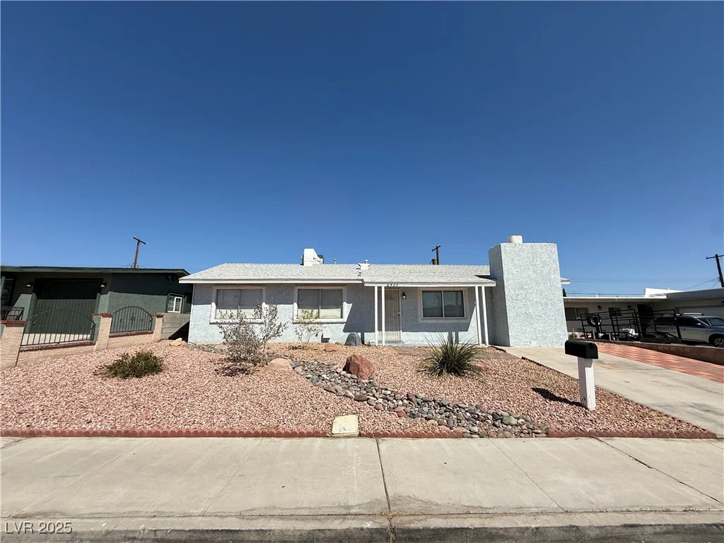 6432 Bannock, Las Vegas, NV 89107
