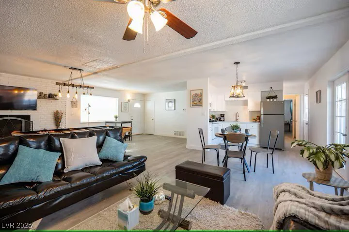6432 Bannock, Las Vegas, NV 89107