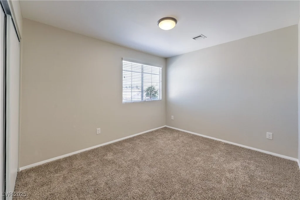 7633 Raven Hills, Las Vegas, NV 89149