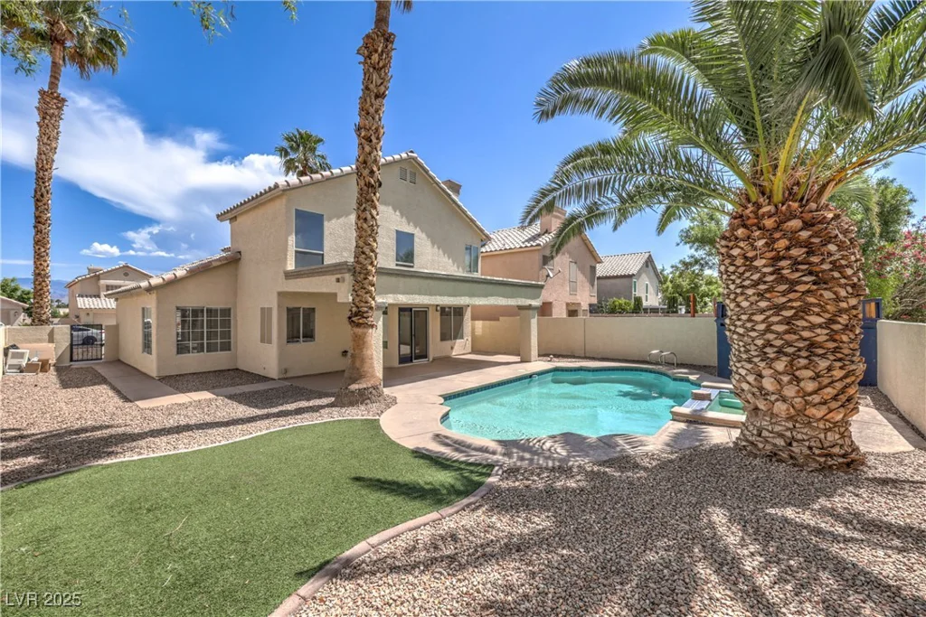 7633 Raven Hills, Las Vegas, NV 89149