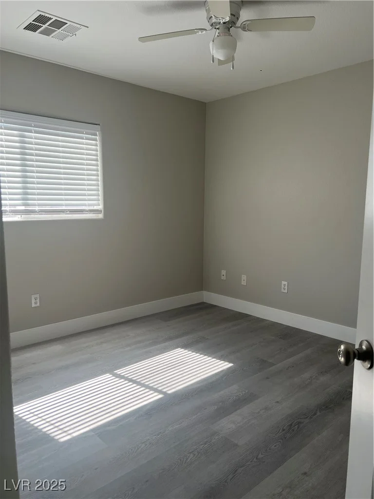 7977 Delft Blue, Las Vegas, NV 89139