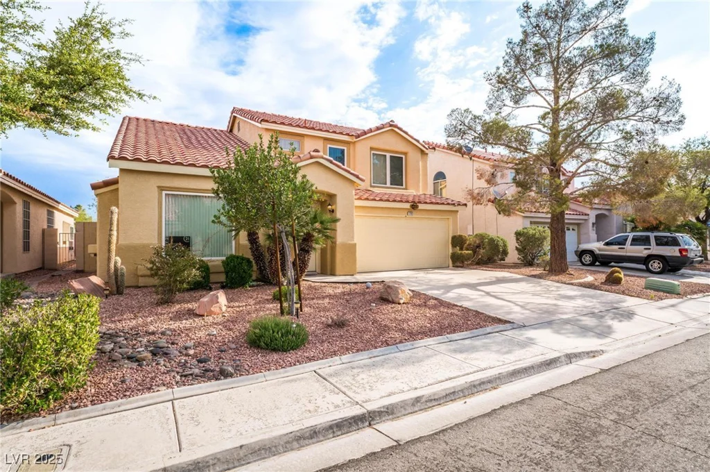 1742 Ashburn, North Las Vegas, NV 89032