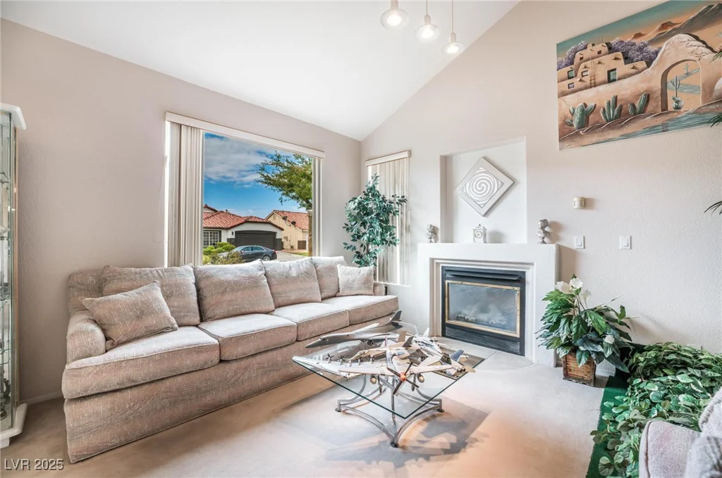 1742 Ashburn, North Las Vegas, NV 89032