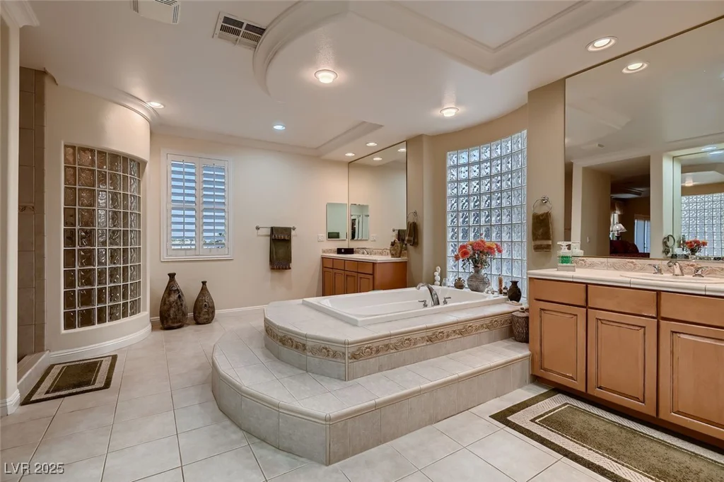 3042 Hammerwood, Las Vegas, NV 89135