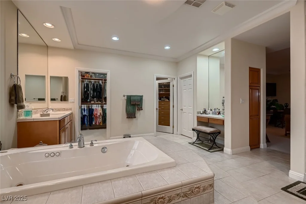 3042 Hammerwood, Las Vegas, NV 89135
