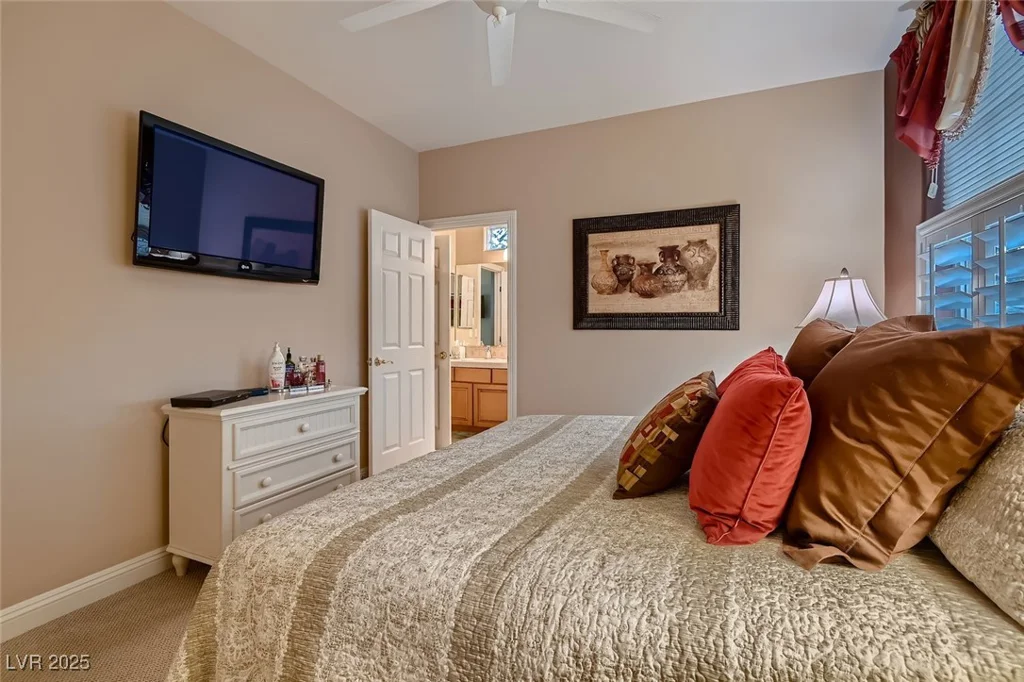 3042 Hammerwood, Las Vegas, NV 89135