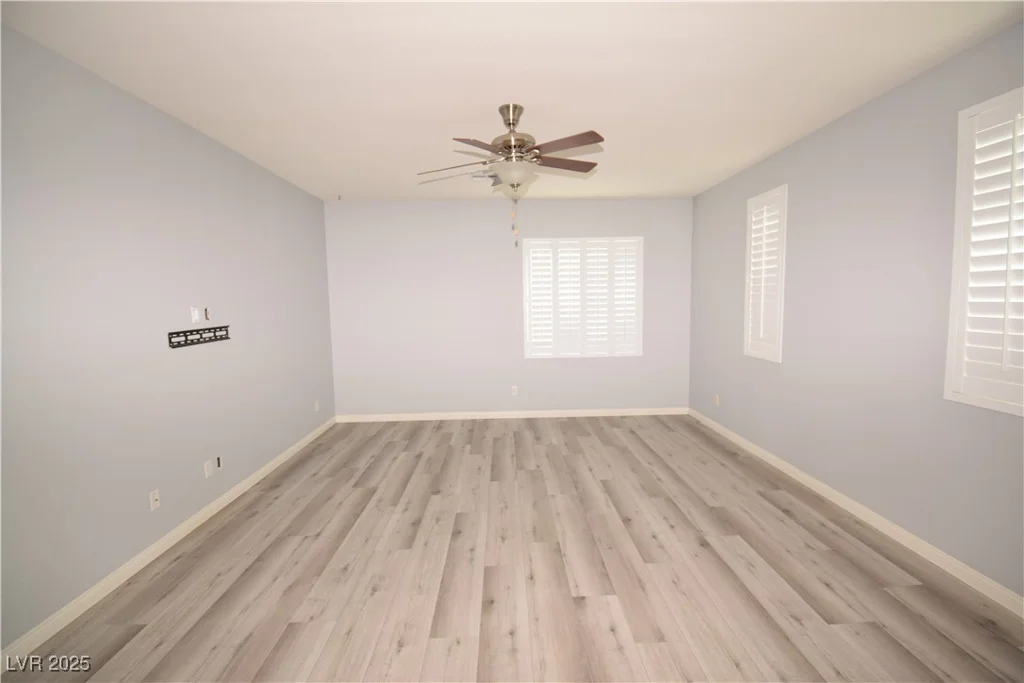 8084 Bosco Bay, Las Vegas, NV 89113
