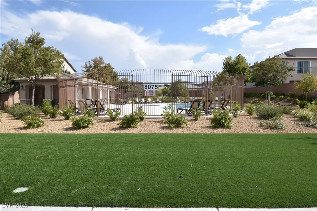 8084 Bosco Bay, Las Vegas, NV 89113