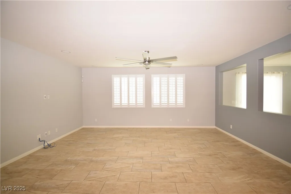 8084 Bosco Bay, Las Vegas, NV 89113