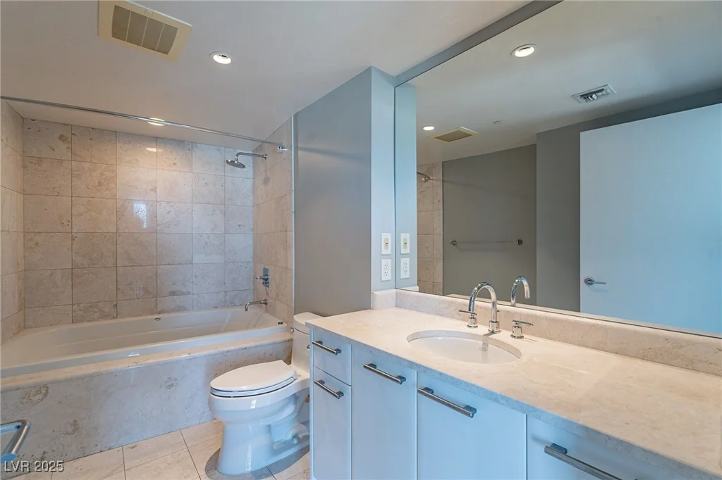 222 Karen, Las Vegas, NV 89109