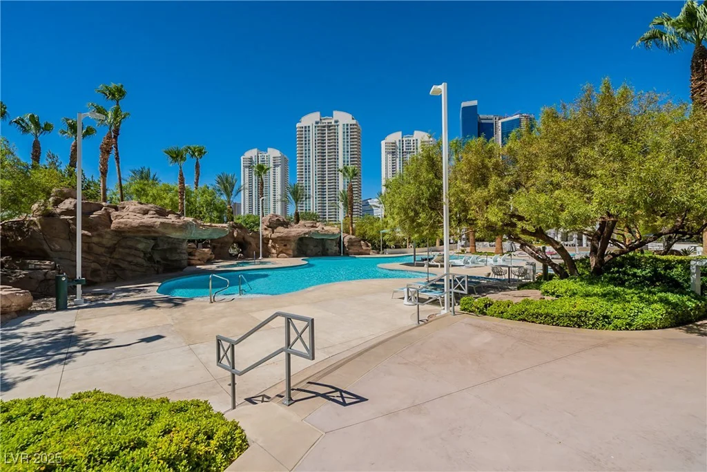 222 Karen, Las Vegas, NV 89109