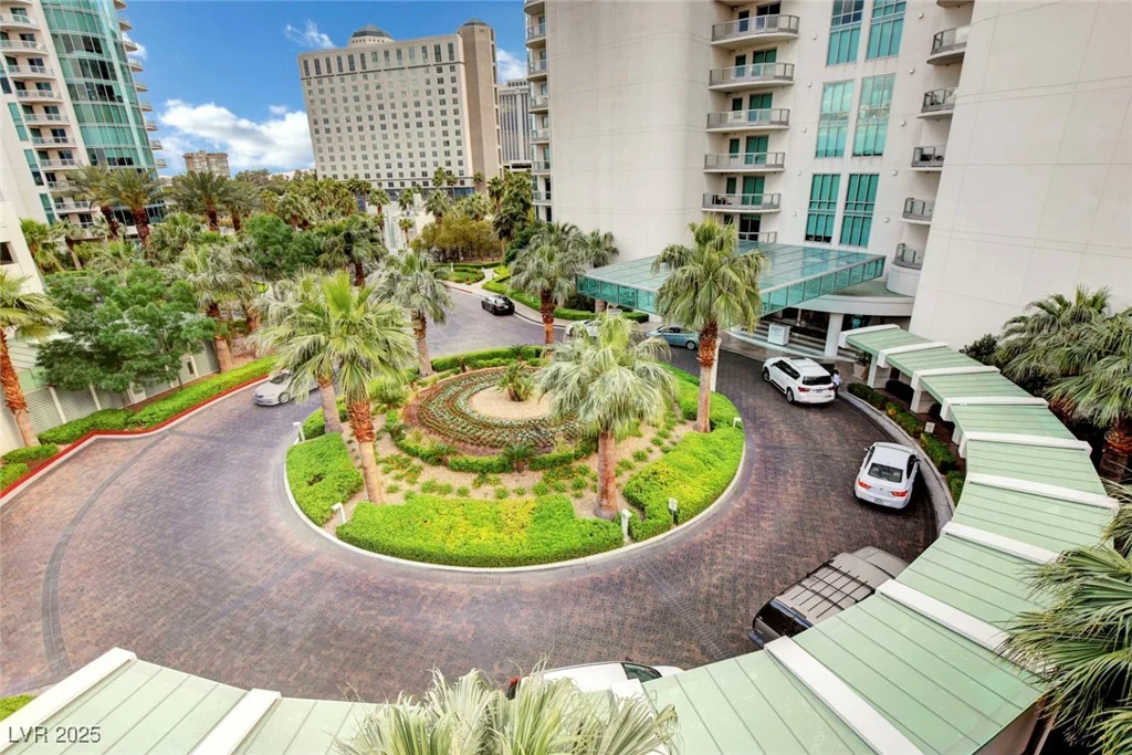 222 Karen, Las Vegas, NV 89109