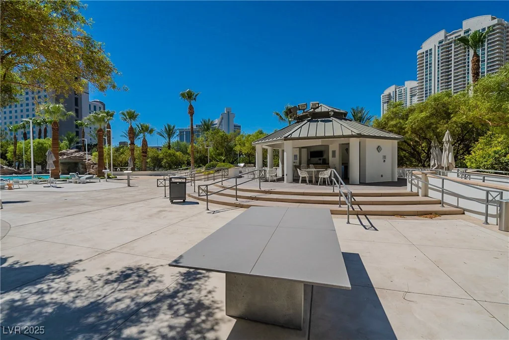 222 Karen, Las Vegas, NV 89109