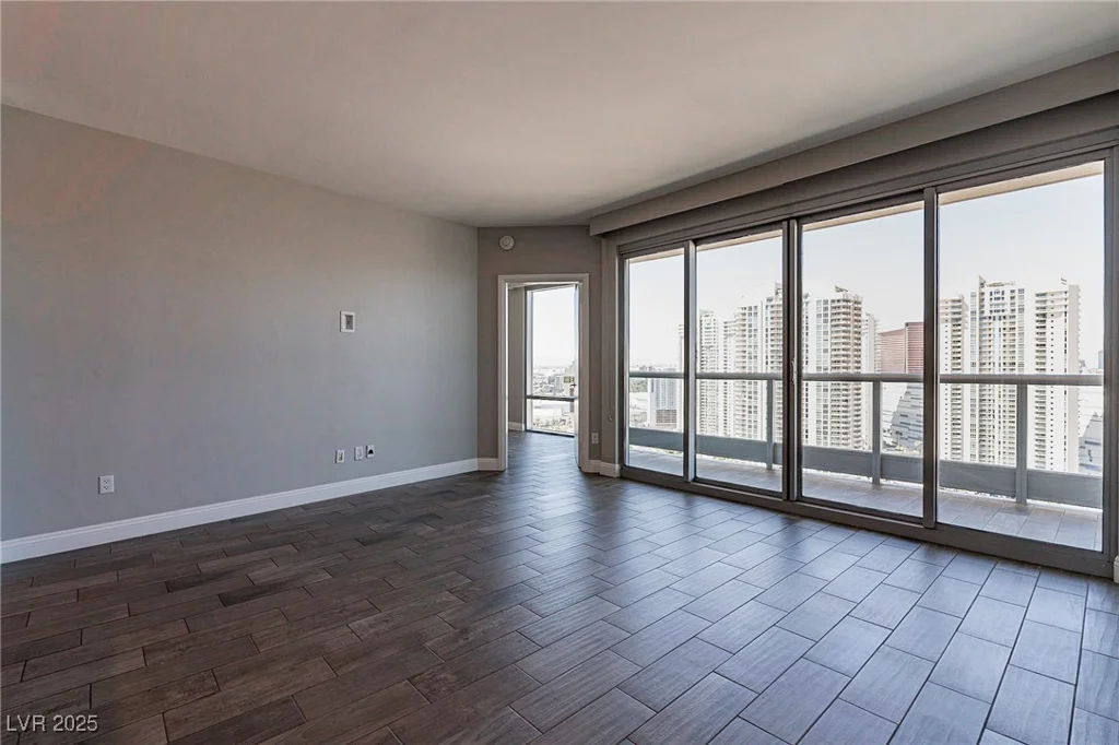 222 Karen, Las Vegas, NV 89109