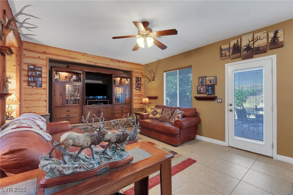 4415 Peaceful Harbor, Las Vegas, NV 89129