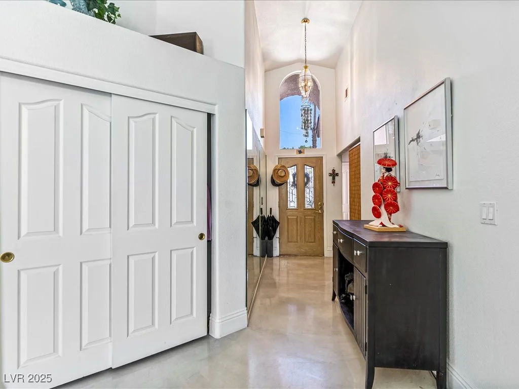 110 Eagleview, Henderson, NV 89074