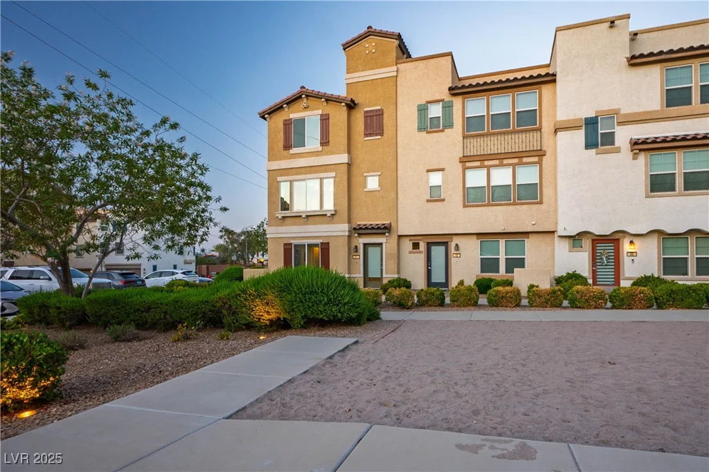 51 Morning Mimosa, Henderson, NV 89012