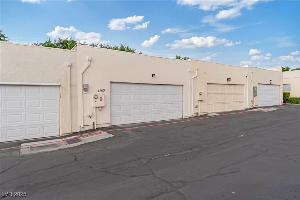 3769 Fairlawn, Las Vegas, NV 89121
