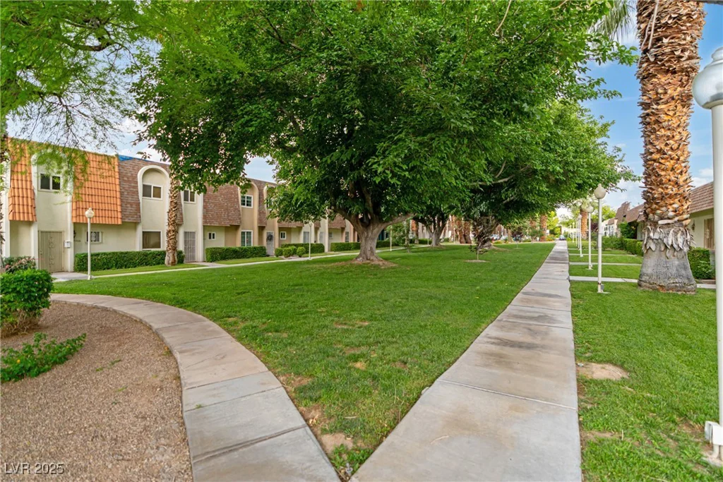 3769 Fairlawn, Las Vegas, NV 89121