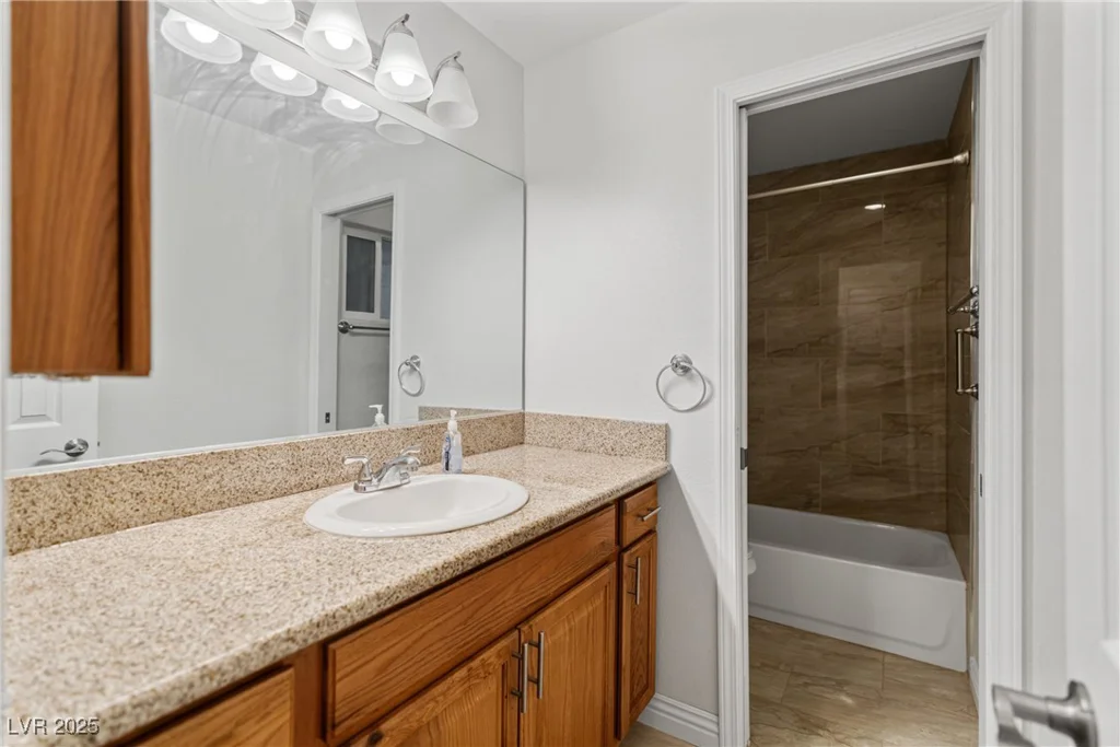 3769 Fairlawn, Las Vegas, NV 89121