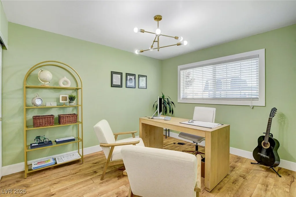 925 Alan Shepard, Las Vegas, NV 89145