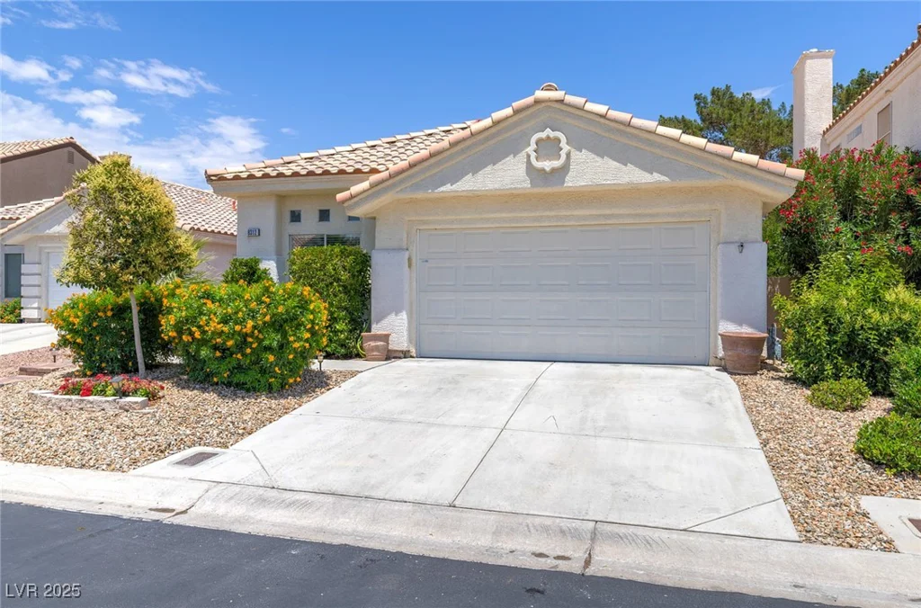 8312 Raphael, Las Vegas, NV 89129