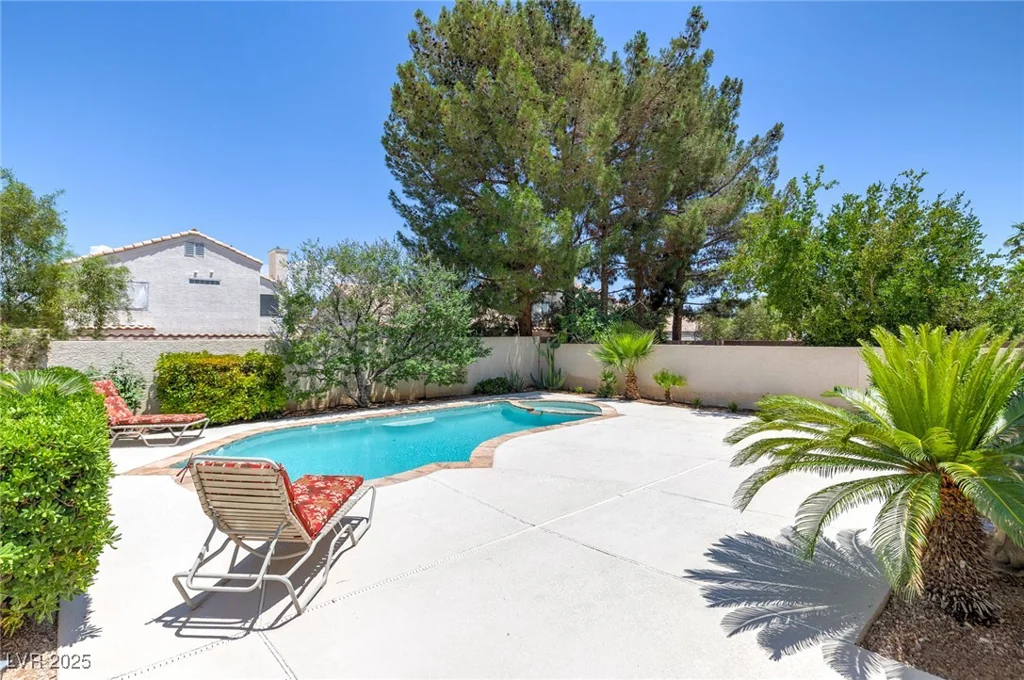 8312 Raphael, Las Vegas, NV 89129