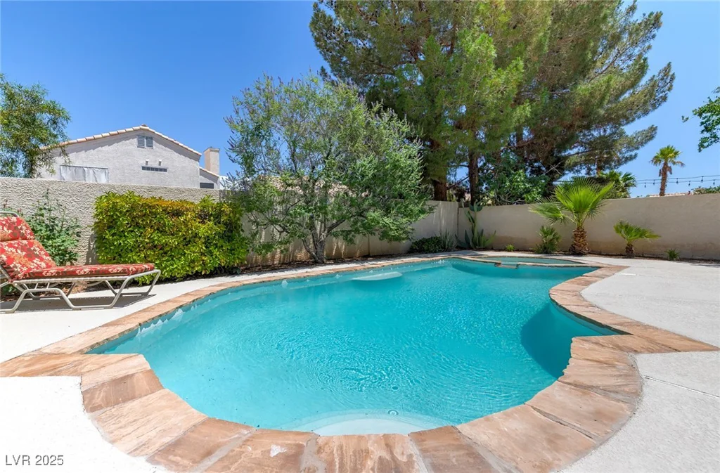 8312 Raphael, Las Vegas, NV 89129