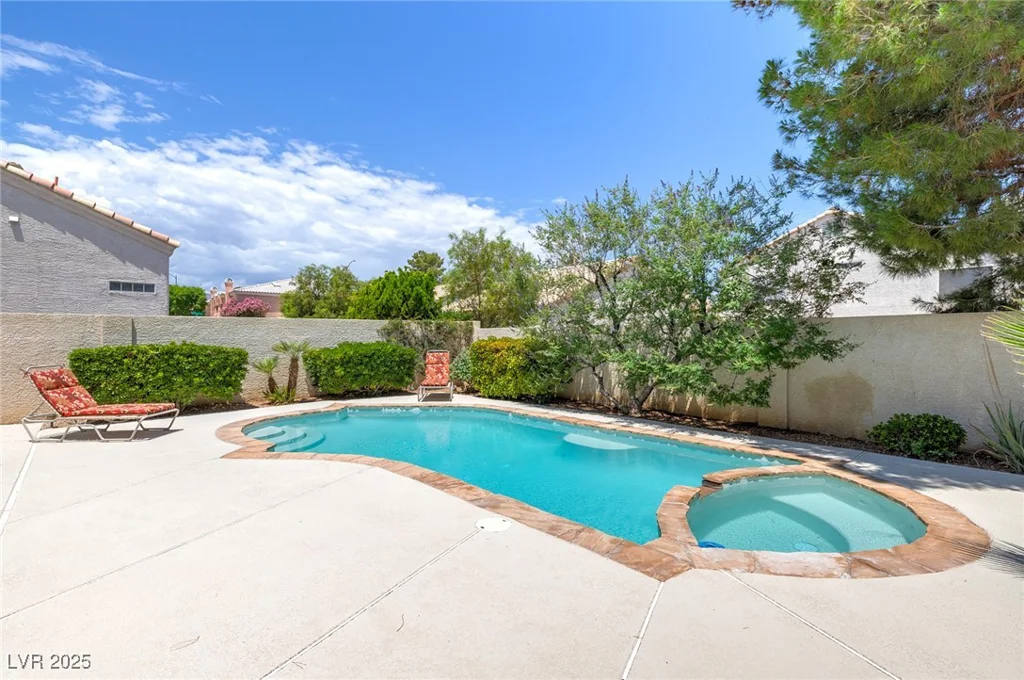 8312 Raphael, Las Vegas, NV 89129