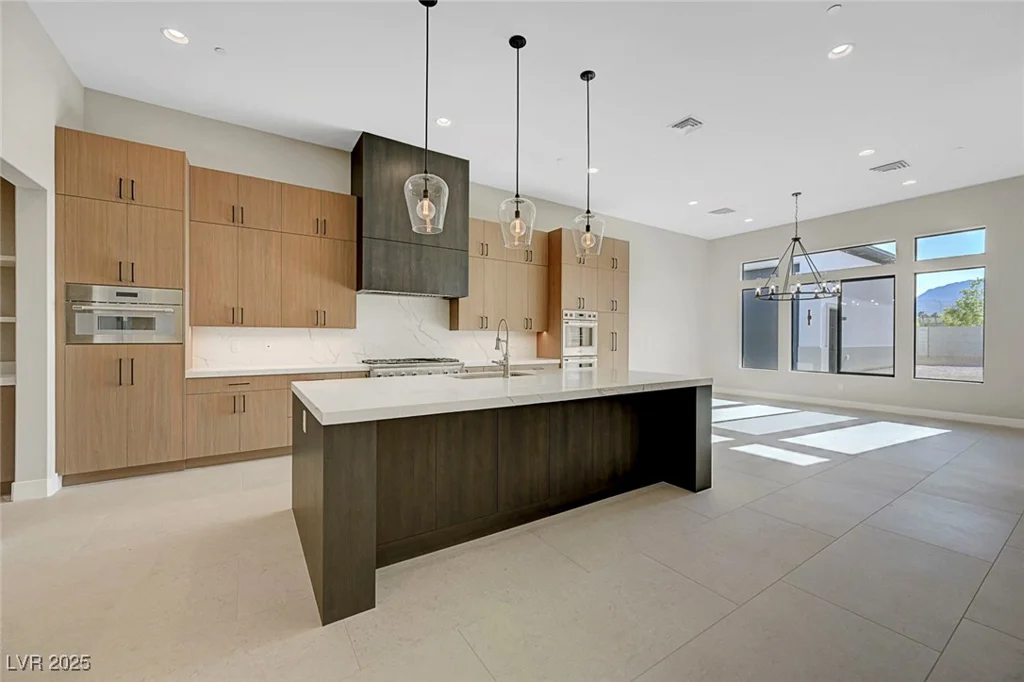 6075 Dapple Gray, Las Vegas, NV 89149