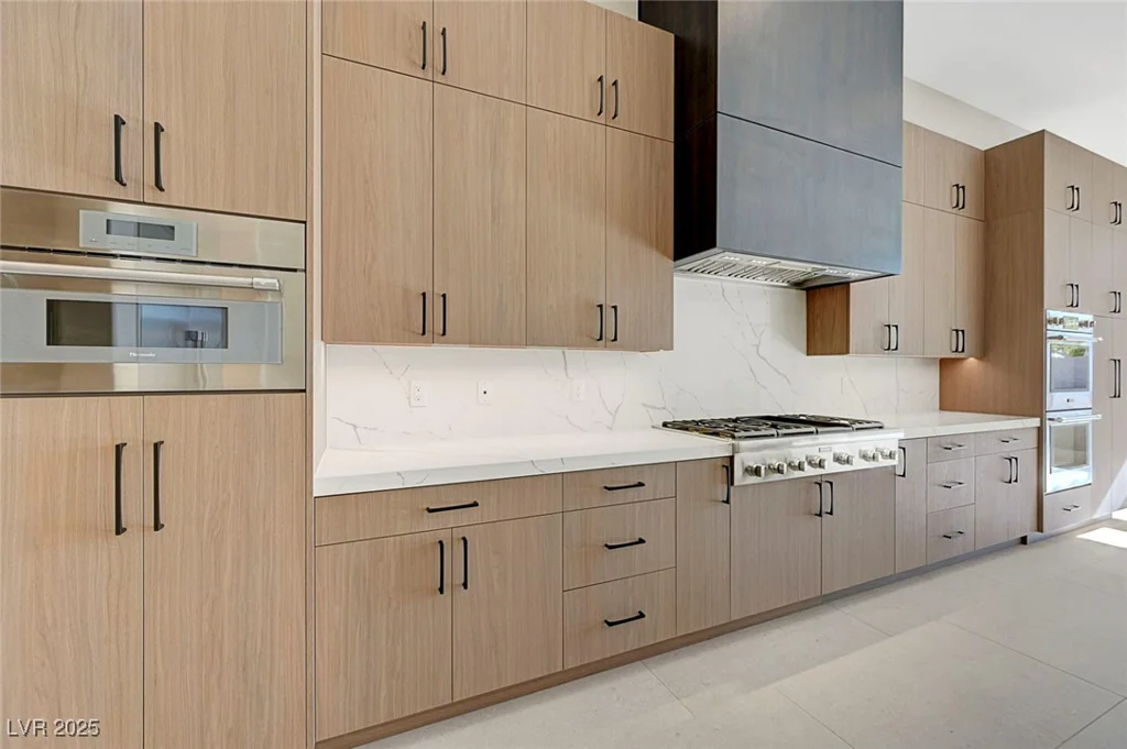 6075 Dapple Gray, Las Vegas, NV 89149