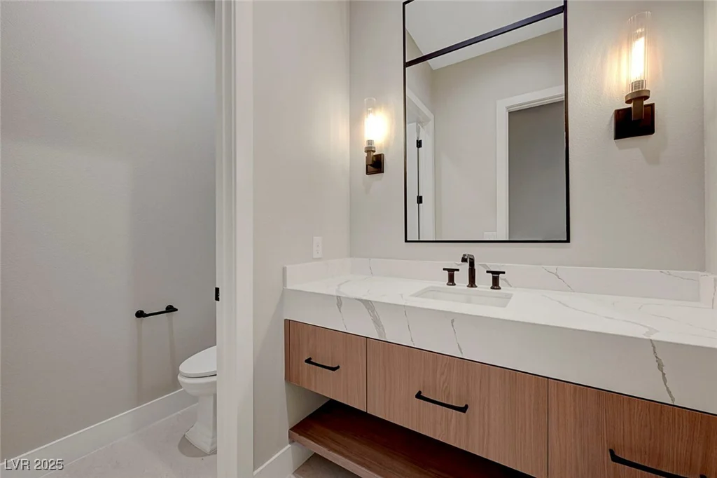 6075 Dapple Gray, Las Vegas, NV 89149