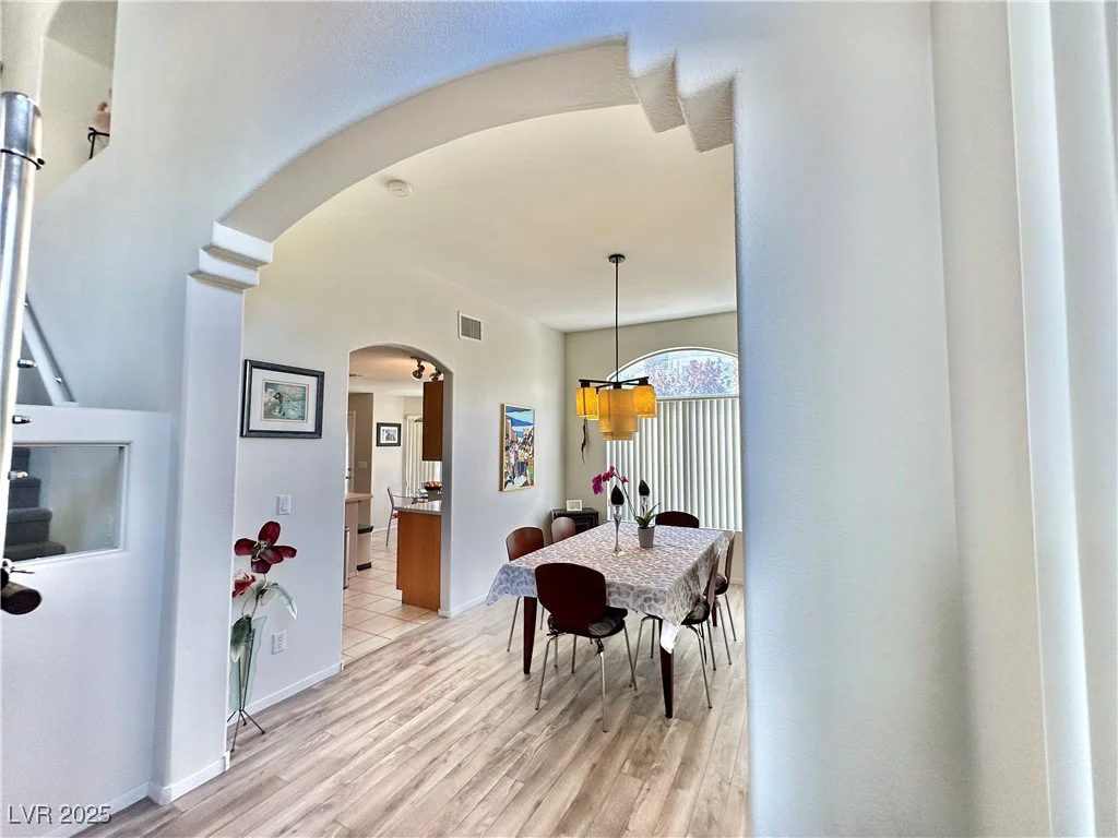 10500 HORSESHOE FALLS, Las Vegas, NV 89144