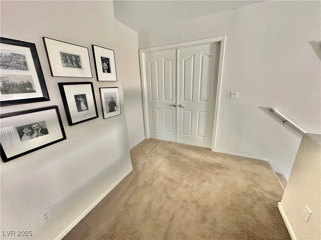10500 HORSESHOE FALLS, Las Vegas, NV 89144