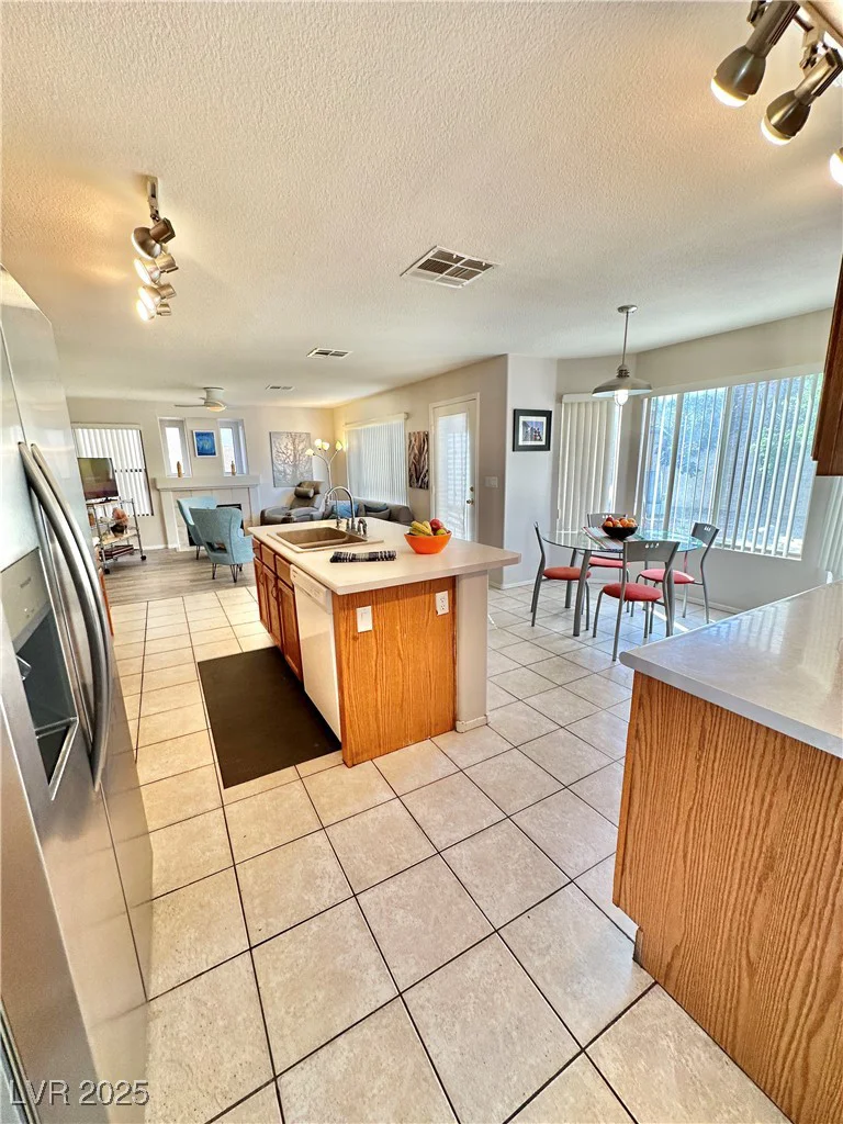 10500 HORSESHOE FALLS, Las Vegas, NV 89144