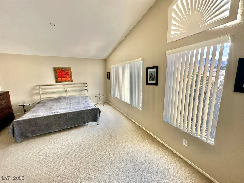 10500 HORSESHOE FALLS, Las Vegas, NV 89144