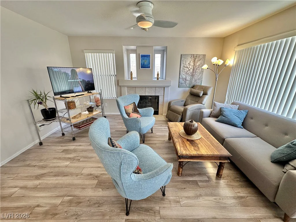 10500 HORSESHOE FALLS, Las Vegas, NV 89144