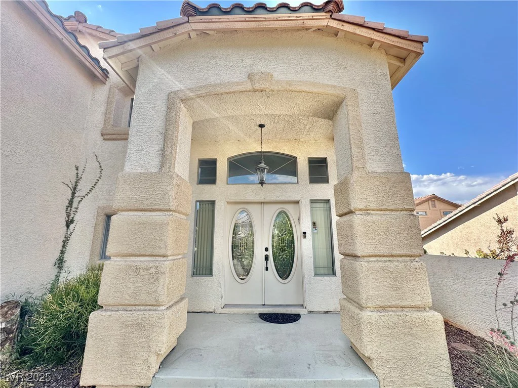10500 HORSESHOE FALLS, Las Vegas, NV 89144