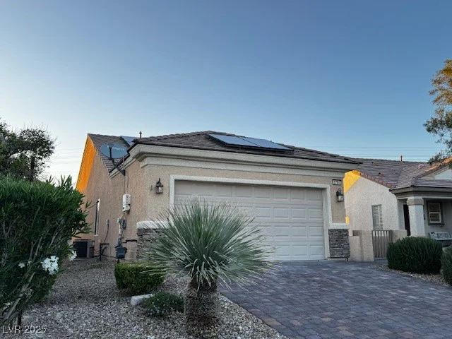 2704 Willow Wren, North Las Vegas, NV 89084
